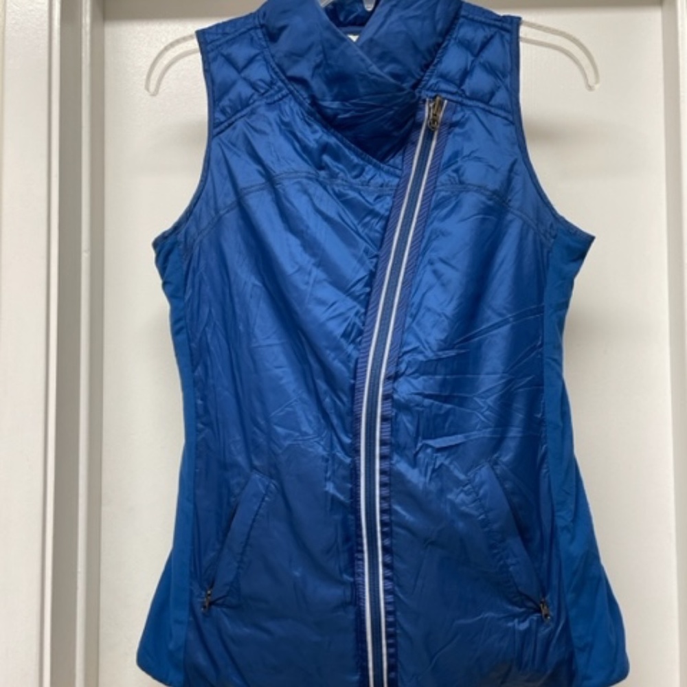 Lululemon Reversible What The Fluff Goose Down Vest - Picture 3 of 14